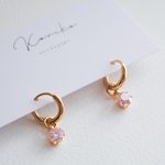 【春をまとう桜色】モアサナイト　サクラピンク　ミニフープピアス　４ｍｍ　小ぶり　サージカルステンレス　金属アレルギー対応　小さい　小粒　ゴールド　シルバー　ピンクゴールド