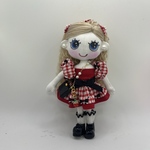 赤のチェック柄ドレスのドールチャーム