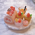 ✨本日限定お値下げ✨1点限りのイチゴのロールケーキとスイーツセット🕊𓈒 𓂂𓏸ミニチュアスイーツ　ミニチュアフード　フェイクスイーツ　フェイクフード