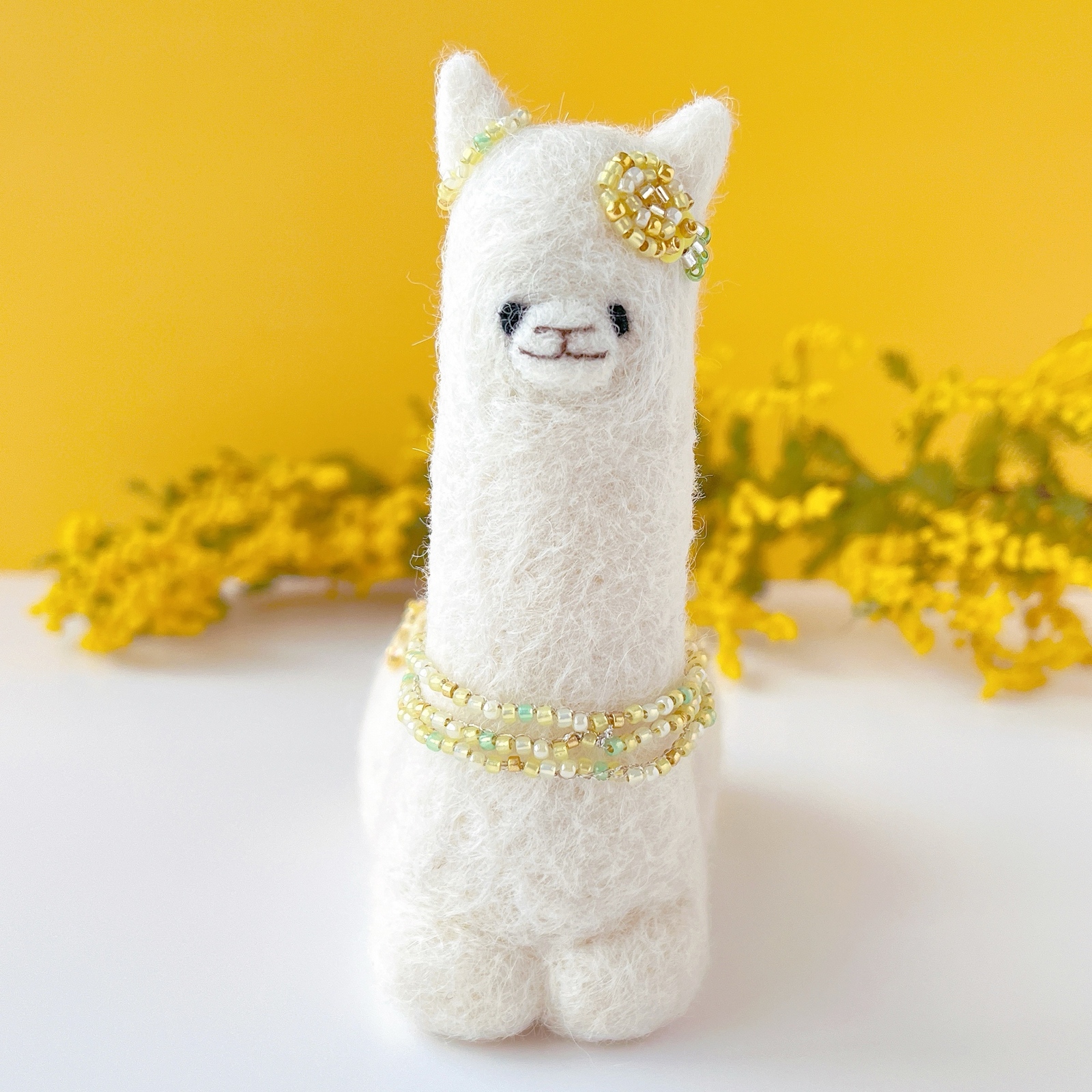 Spring yellowお座りアルパカ・Lサイズ 春のミモザ 6,248円