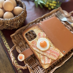 🌳森の手帳型ベーコンエッグトーストのスマホケース🍳🥓