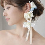 【人気No.1】【再販】フラワーイヤーカフ  サムシングブルー　イヤーフック フラワー ウェディング ハンドメイド 結婚式　大ぶり　イヤーカフ　花
