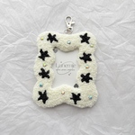 B8 トレカケース 𝐏𝐨𝐜𝐤𝐞𝐭  𝐛𝐢𝐣𝐨𝐮 A┊ビジュー 白メイン 黒 星柄 パンチニードル タフティング ニュアンス 韓国 キーホルダー