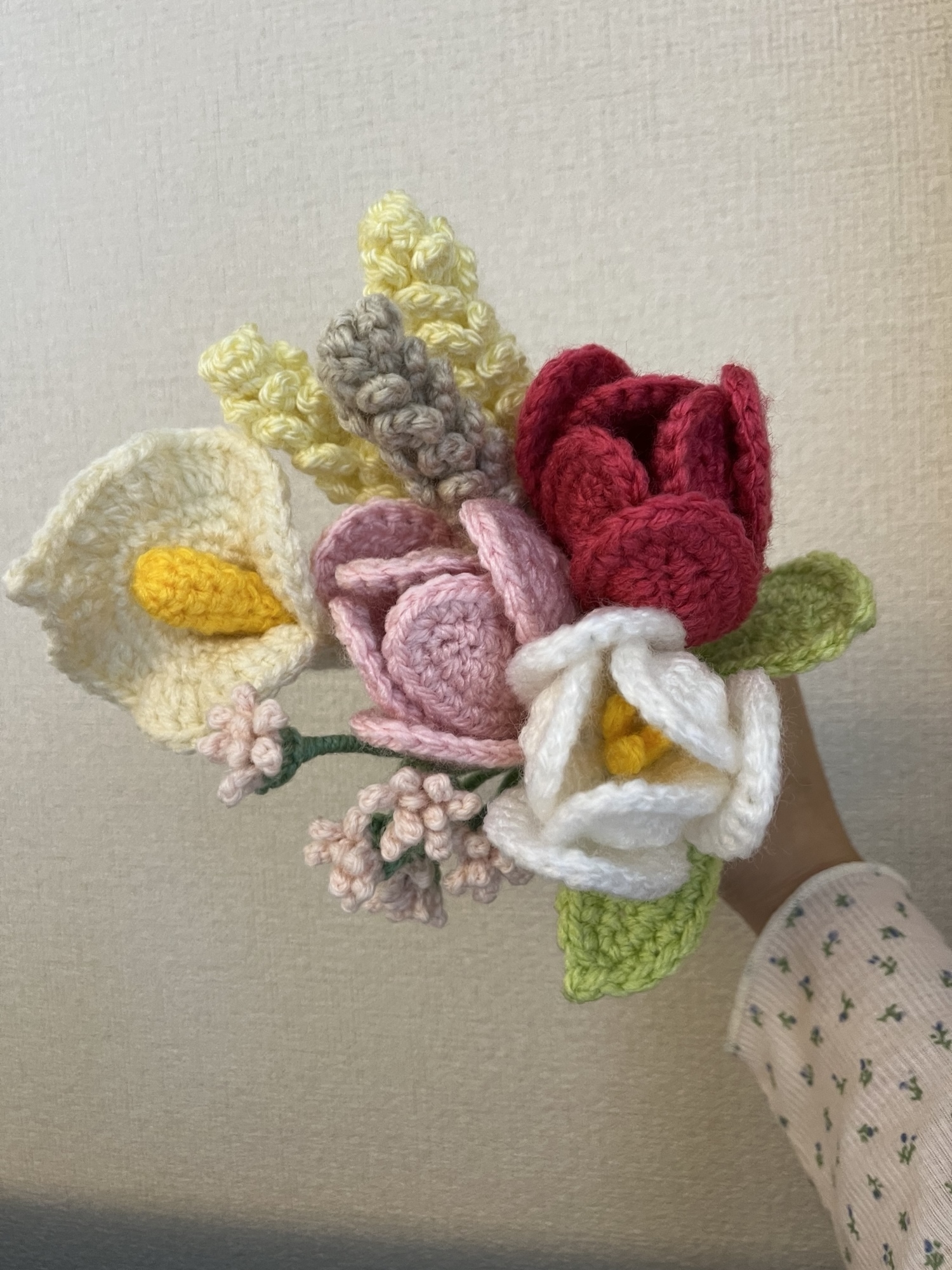 かぎ針編み 枯れない花束 毛糸の花束 ニットフラワー チューリップ 春