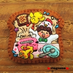 【トースター🍞/ち～ん⭐(ニワトリの被り物)】フェルトアップリケブローチ