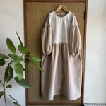 natural*ワッシャーベージュ胸レースワンピース