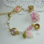 お花畑のブレスレット
