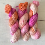 手染め毛糸〇Ukare Punchウカレポンチ〇ukare punch(merino80)ソックヤーン