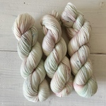 手染め毛糸〇Ukare Punchウカレポンチ〇ミントピーチネクター(merino80)ソックヤーン