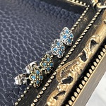 ターコイズカラー ランバスフラワー コンチョ ミニピアス ゴールドカラー ／シルバーカラー ｜小ぶり ユニセックス ペアアクセサリー プチギフト
