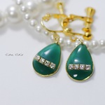 ディープグリーンドロップ　イヤリング