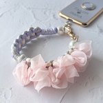 Sakura Chiffon フリルハンドストラップ アクセント｜パラコード パール 桜ピンク 春限定