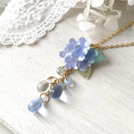 雨粒の音色奏でる紫陽花ネックレス