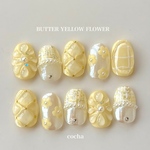 ネイルチップ　【butter yellow flower】