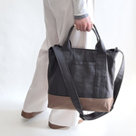 帆布のマルチトートバッグ＊栃木レザー＊2way＊チャコール×カフェオレ