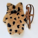 【キャメル×黒ぶち】もじゃ猫ポケット付きスマホショルダー