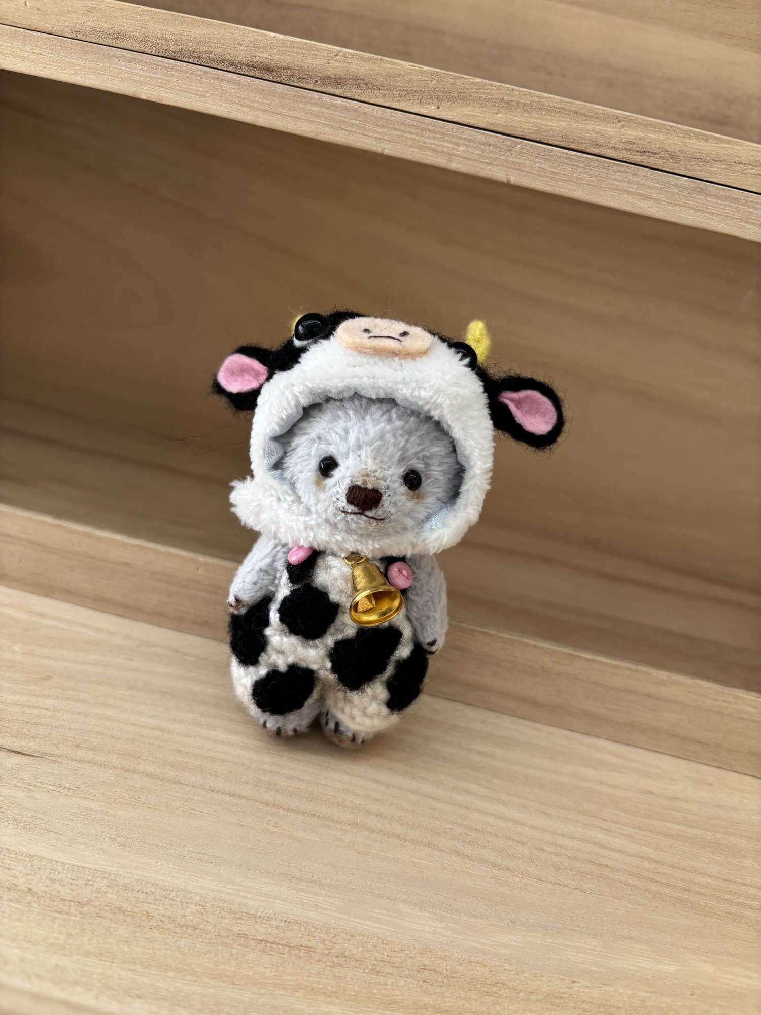 ハンドメイドリアルテディベア風クマあみぐるみ羊毛フェルト一部使用