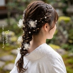 結婚式　成人式　＊　パール　x かすみ草　❤︎ 髪飾り　❤︎ 上品なヘッドドレス　前撮り　ドレス髪飾り　花嫁　　新婦　ヘアセット　和装ヘア　ウエディングドレス　水引　ヘアメイク