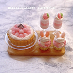 🍓NEW🌸桜色イチゴのタルトと春スイーツセット🫧ミニチュアスイーツ　ミニチュアフード　フェイクスイーツ　フェイクフード