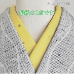 綿の刺繍半衿　辛子色の水玉【ラスト】