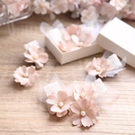 お花のヘアクリップ(2個セット)