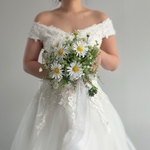 natural cute⌇﻿ アーティフィシャルフラワー クラッチブーケ 海外風 前撮り 結婚式