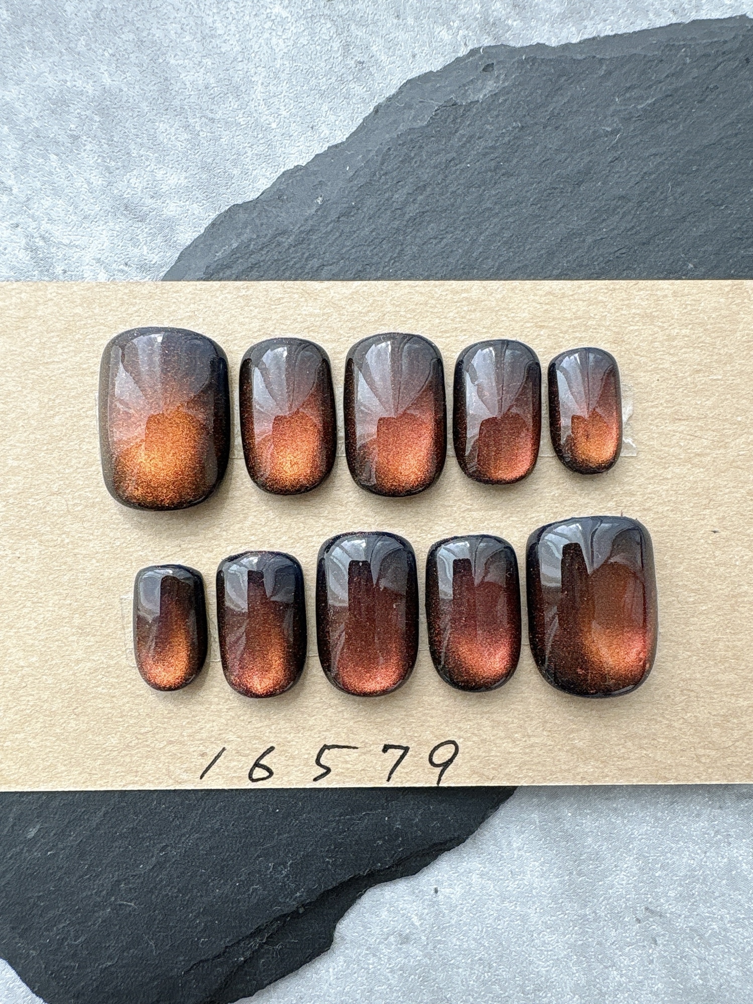 ネイルチップニュアンスカフェラテくまちゃん962 - R nail | minne