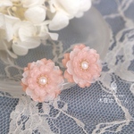 ほんのり八重桜ピアス