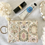 《new》🥀インド刺繍ポーチ　インド刺繍ミニポーチ　インド刺繍　インド刺繍コスメポーチ　コスメポーチ　ポーチ　パールチャーム付き