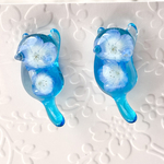 ネモフィラ🩵　くっつきにゃんこピアス　イヤリングヾ(๑╹◡╹)ﾉ" ☆☆アレルギー対応致します☆☆