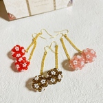 【オーダー品】　花玉ピアス