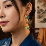 Oriental Blueのエキゾチック　タイガー　 Butterfly　&　tiger　オリエンタルブルーの蝶々　虎　ピアス　イヤリング