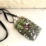 【スマホ ポシェット】【がま口 サコッシュ】リバティ ガバッと開く がま口 【選べるリバティ❣️】【受注生産】