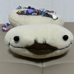 デカすぎ　つちのこキーホルダー