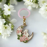 人気❤︎【送料無料】♡月とお花とうさぎさんのチャーム　アンブレラマーカー♡可愛い傘のアクセサリー　めじるしマーカー