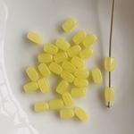再販無し◆ デッドストック 5mm 30粒　硝子　チェコビーズ　イエロー