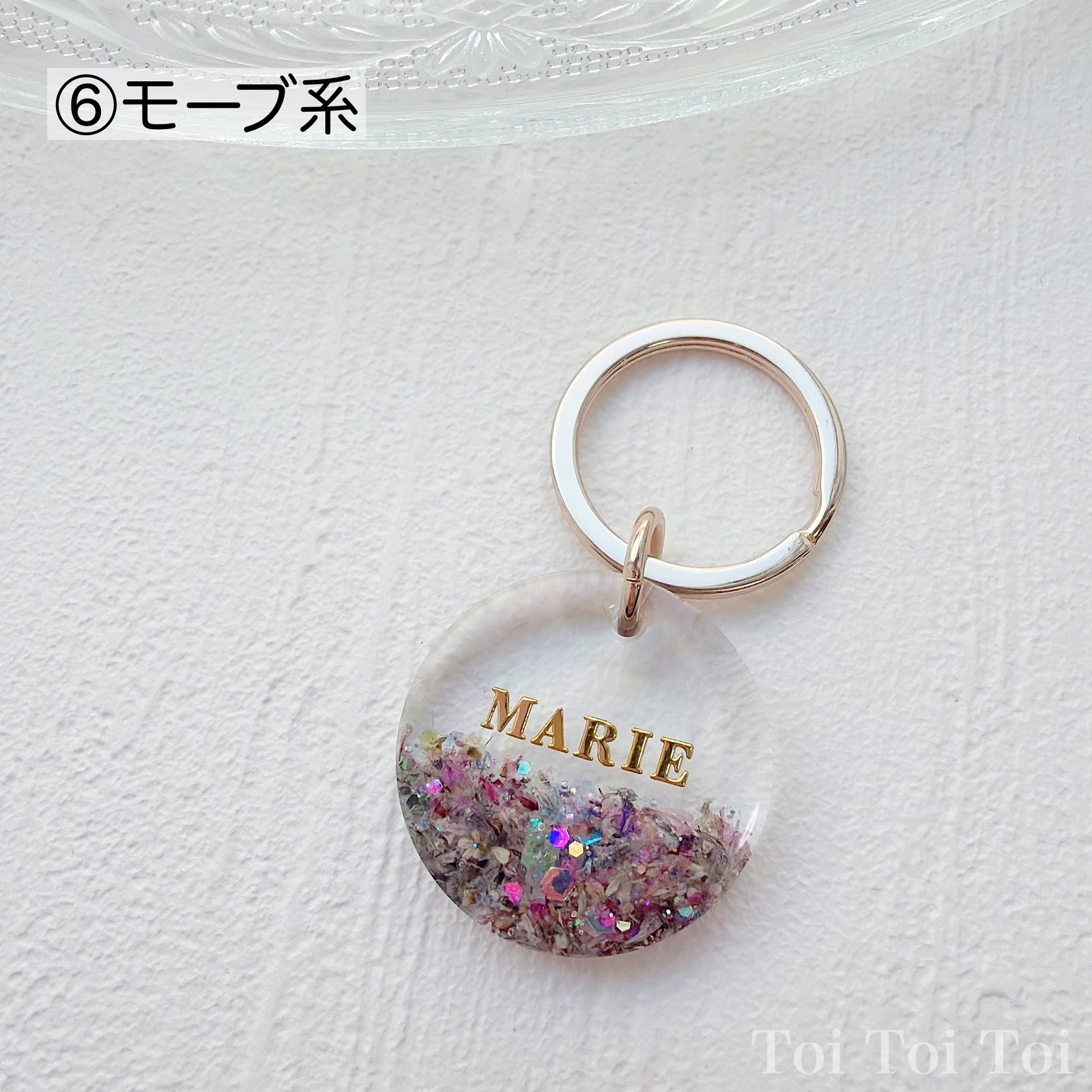 ドライフラワーとホログラムがお洒落♡大人可愛いレジンチャーム