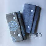 【1点限定】北欧ツリー×無地ブルー☆抱っこ紐よだれカバー  