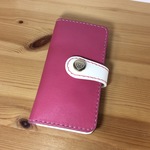 starvageさんオーダー機種が選べるマグネット式手帳型革のスマホケース（肉球抜き）と肉球ストラップ