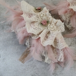 次回再販未定　１点のみ　" Rosé Feather Collar ... "