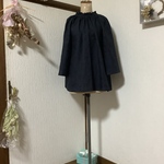 リネンネイビー　フリル襟ブラウス💕