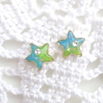 お星さまのピアス（グリーン/ブルー）
