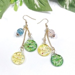おはじき水風船ピアス　黄色×緑　ピアス　イヤリング　イヤリング無料　プレゼント　夏　ヨーヨー　レジン　水風船　グリーン　おはじき　カラフル　金属アレルギー対応　イヤリング