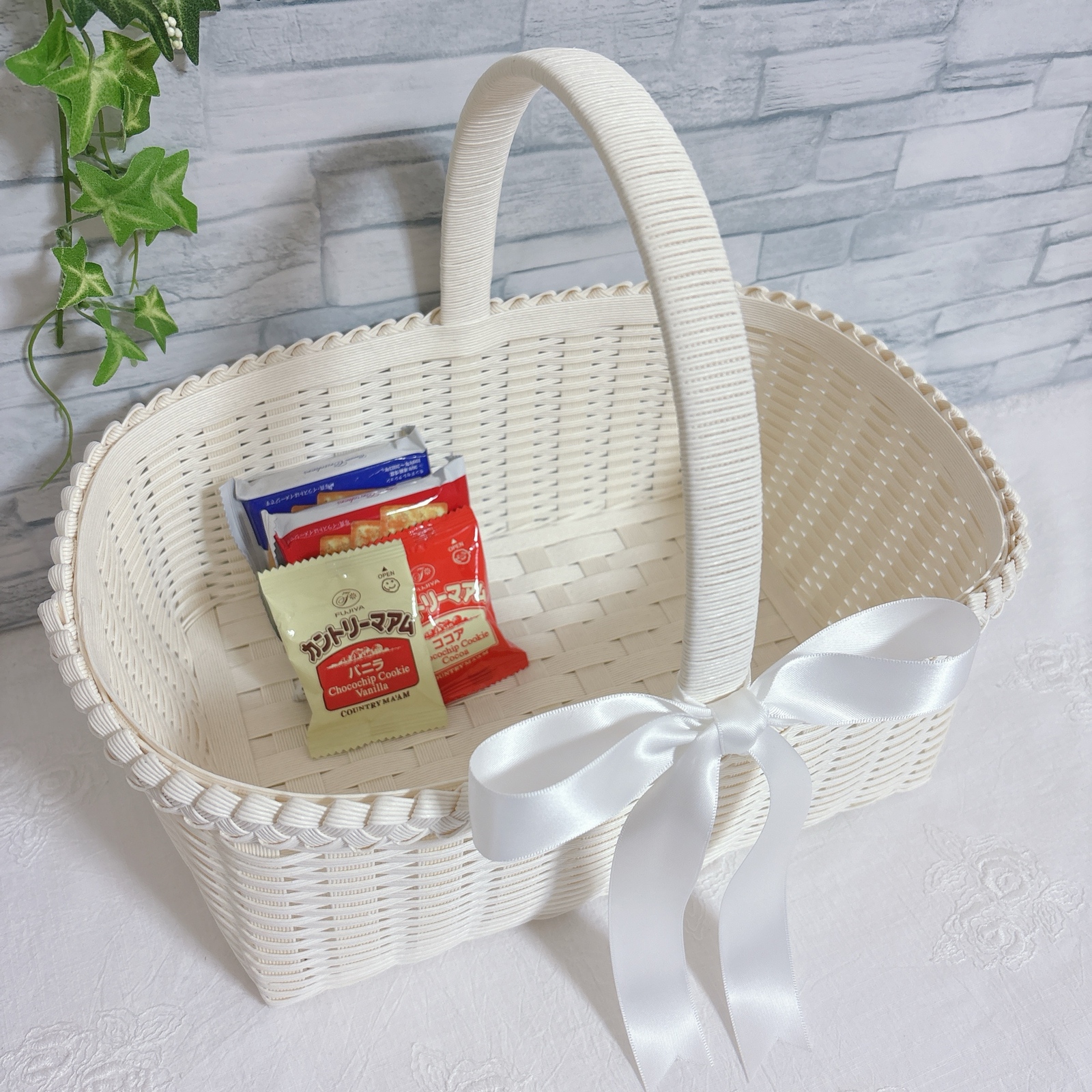 結婚式で配るプチギフト入れや、日常の収納カゴに♪ 収納かご（大