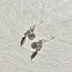 リカちゃんシルバー羽根ピアス