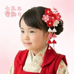 七五三 髪飾り つまみ細工 赤 ピンク うさぎ モチーフ 3才 7才 女の子 着物 前撮り 記念日 プレゼント 可愛い 和風 ヘアアクセ 753