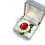 【VINTAGE BROOCH】2372 赤い実モチーフ×フラワーデザイン ゴールドブローチ 4.5cm 上品レトロ 華やかアクセント  花　春夏　ヴィンテージ　アンティーク　クラシック