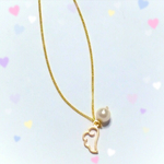 フェザーとパールのネックレス