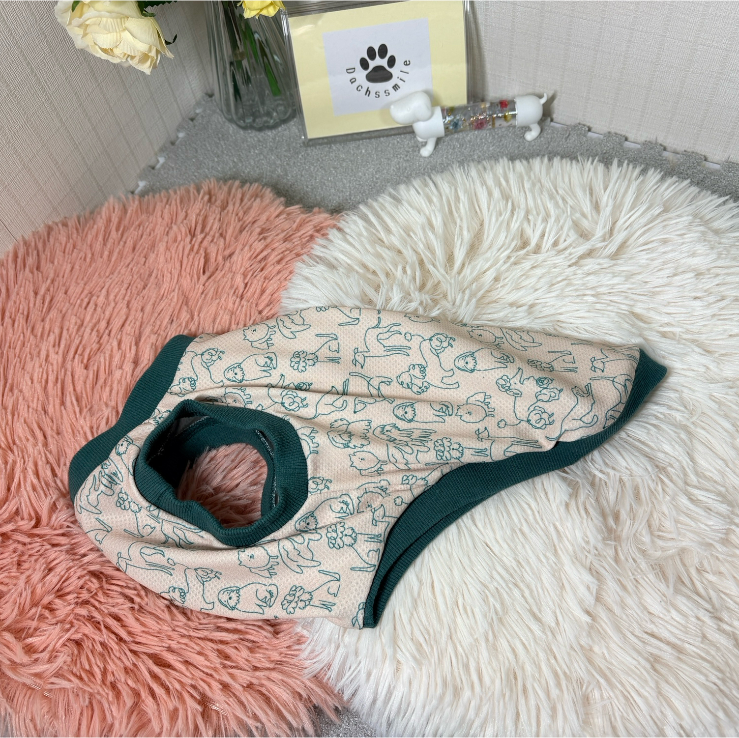 UVカット率約90％】ゆるくてかわいい犬たちのクールクロスニットの