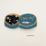 キャビアのビーズ刺繍ブローチ